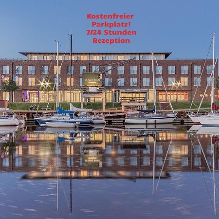 Hotel Stadthafen Stade Buitenkant foto