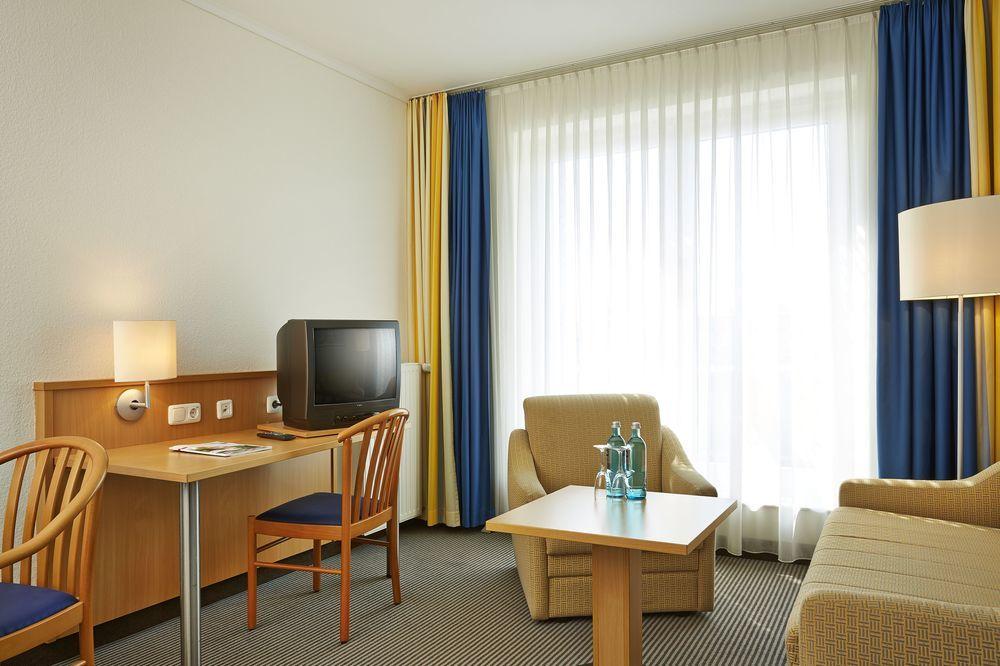 Hotel Stadthafen Stade Buitenkant foto