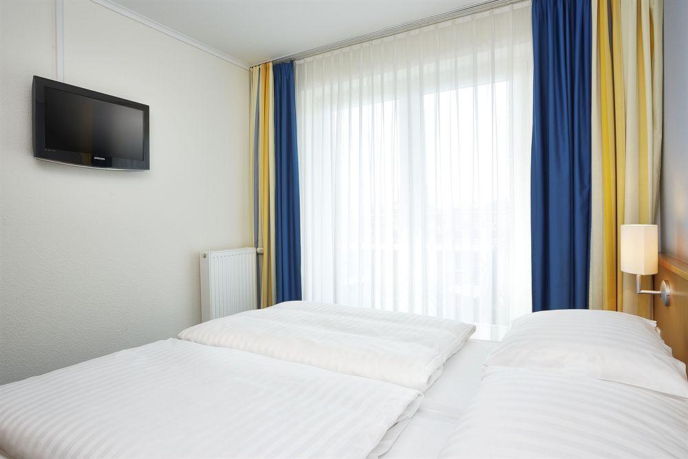 Hotel Stadthafen Stade Buitenkant foto