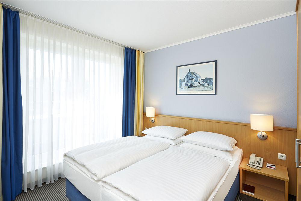 Hotel Stadthafen Stade Buitenkant foto