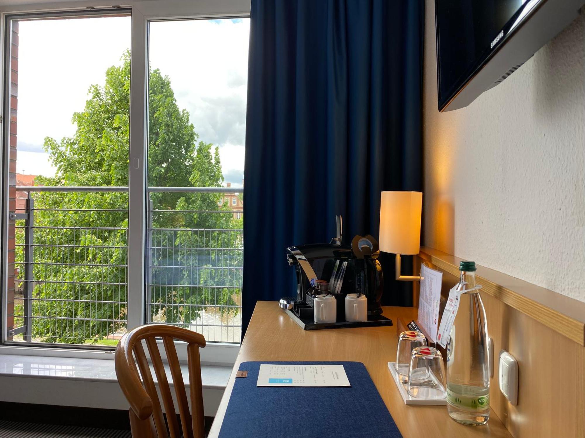Hotel Stadthafen Stade Buitenkant foto